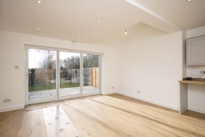 Photo 30- click for photo gallery